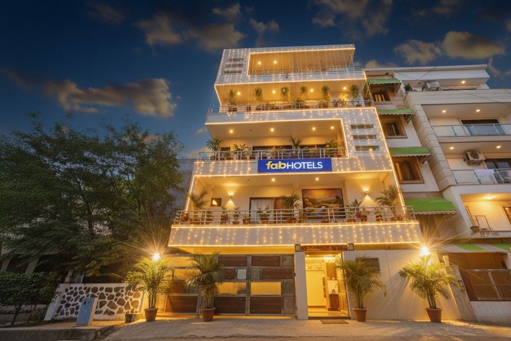 FabHotel Novel Suites 3 estrellas en New Delhi