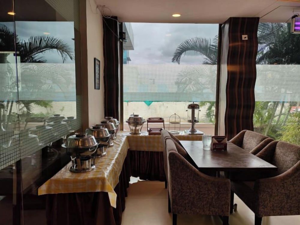 SAIBABA INTERNATIONAL SUPREME HOTEL 3