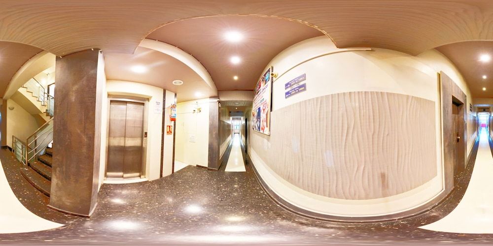 SAIBABA INTERNATIONAL SUPREME HOTEL 2