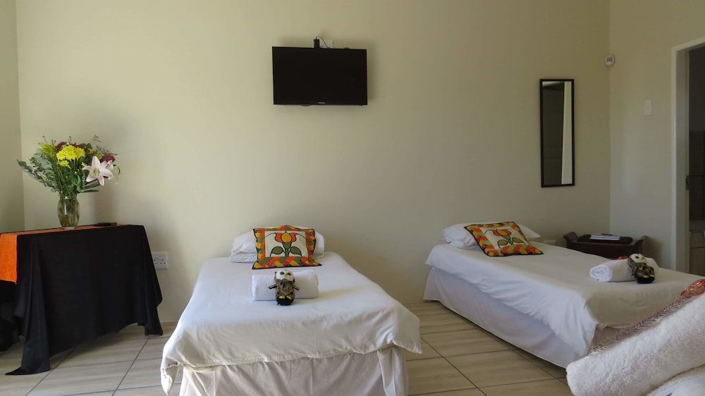 Karoo-Koppie Guesthouse 3