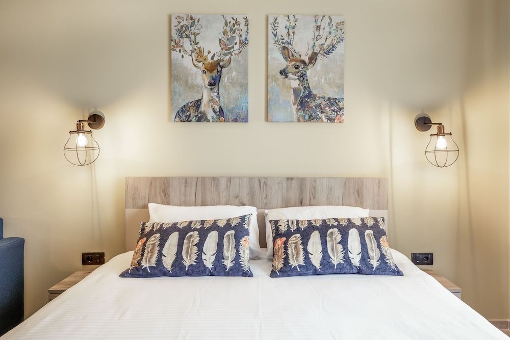 Sky Cabin Apartments 2