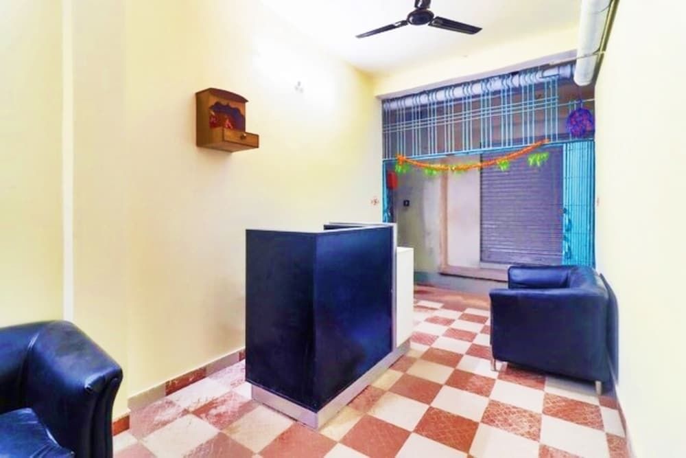 Hotel Station View Mughalsarai by ShriGo Hotels 2