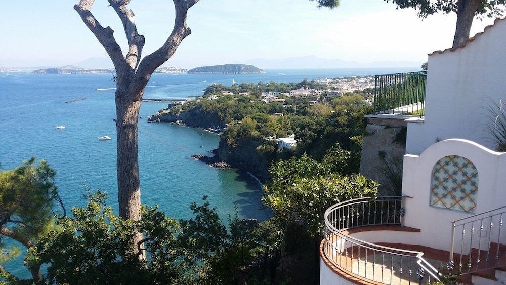 L'Incanto Restaurant & Suites 1