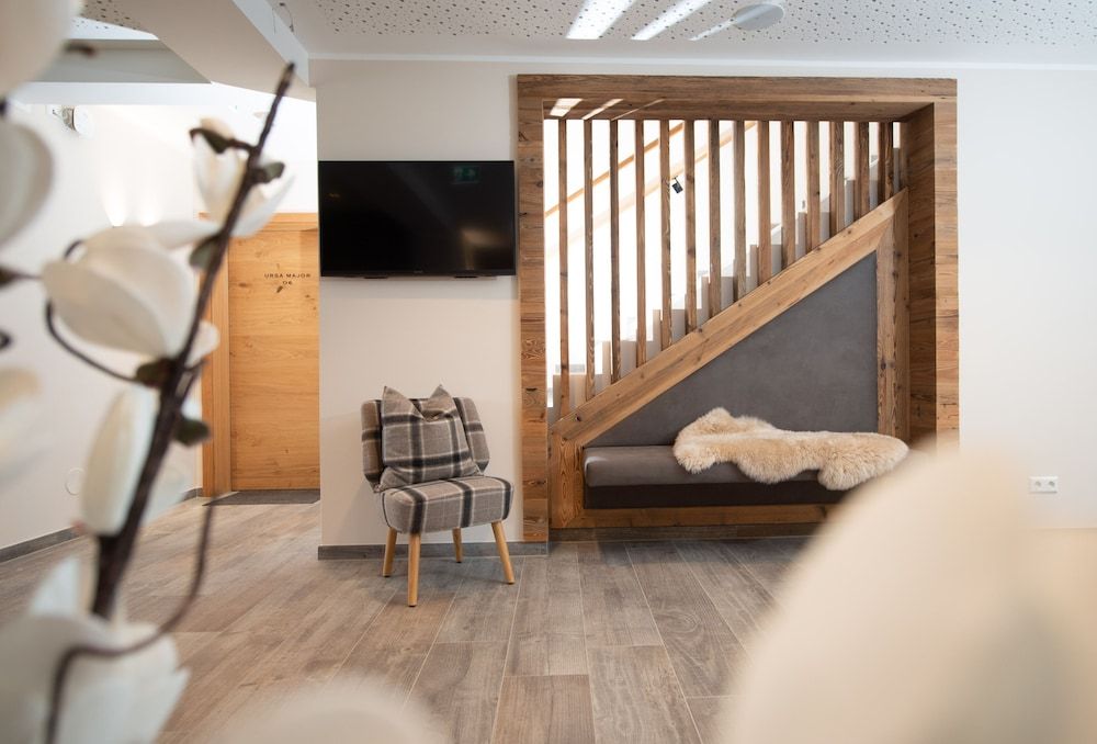 Skylodge Alpine Homes 3