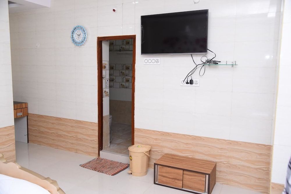 K N Gupta Residency 3