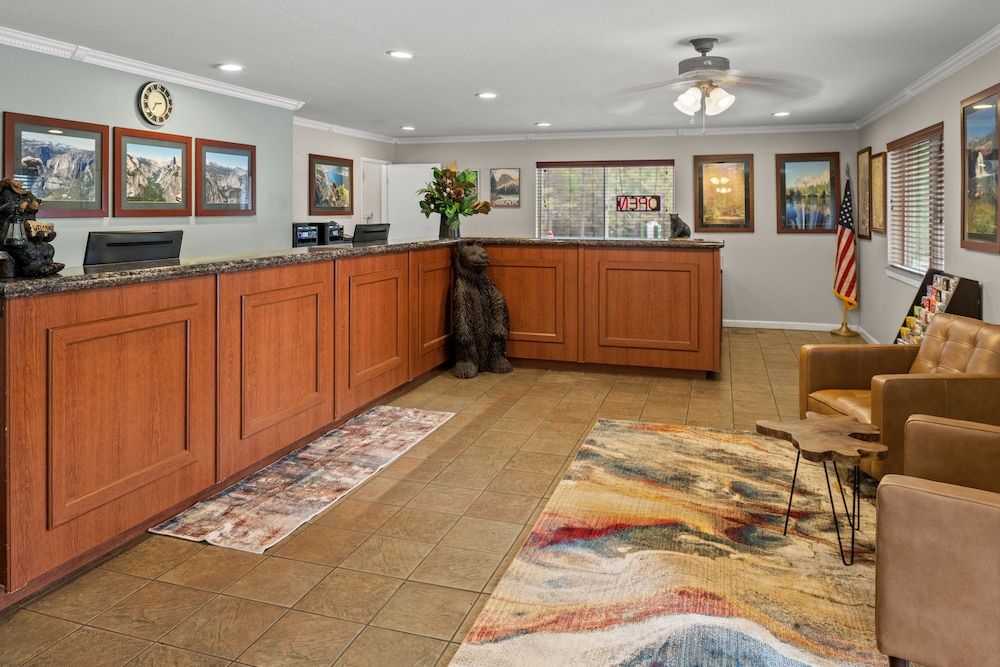 Buck Meadows Lodge 2