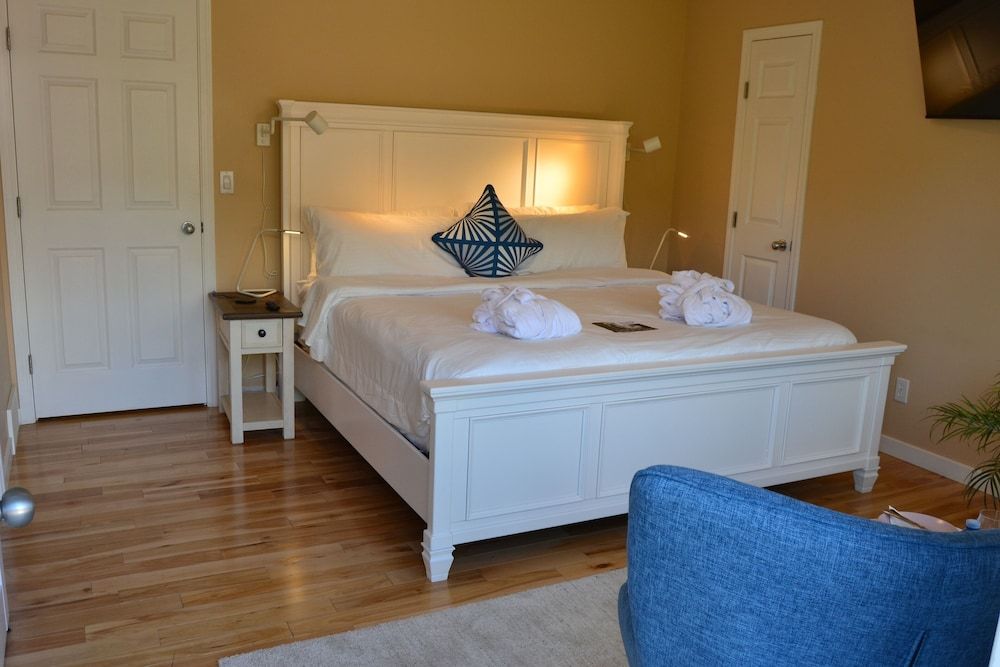 Salish Bed & Breakfast and Spa 2