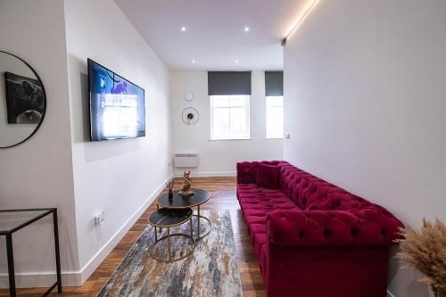 Manhattan Luxury Suites 2