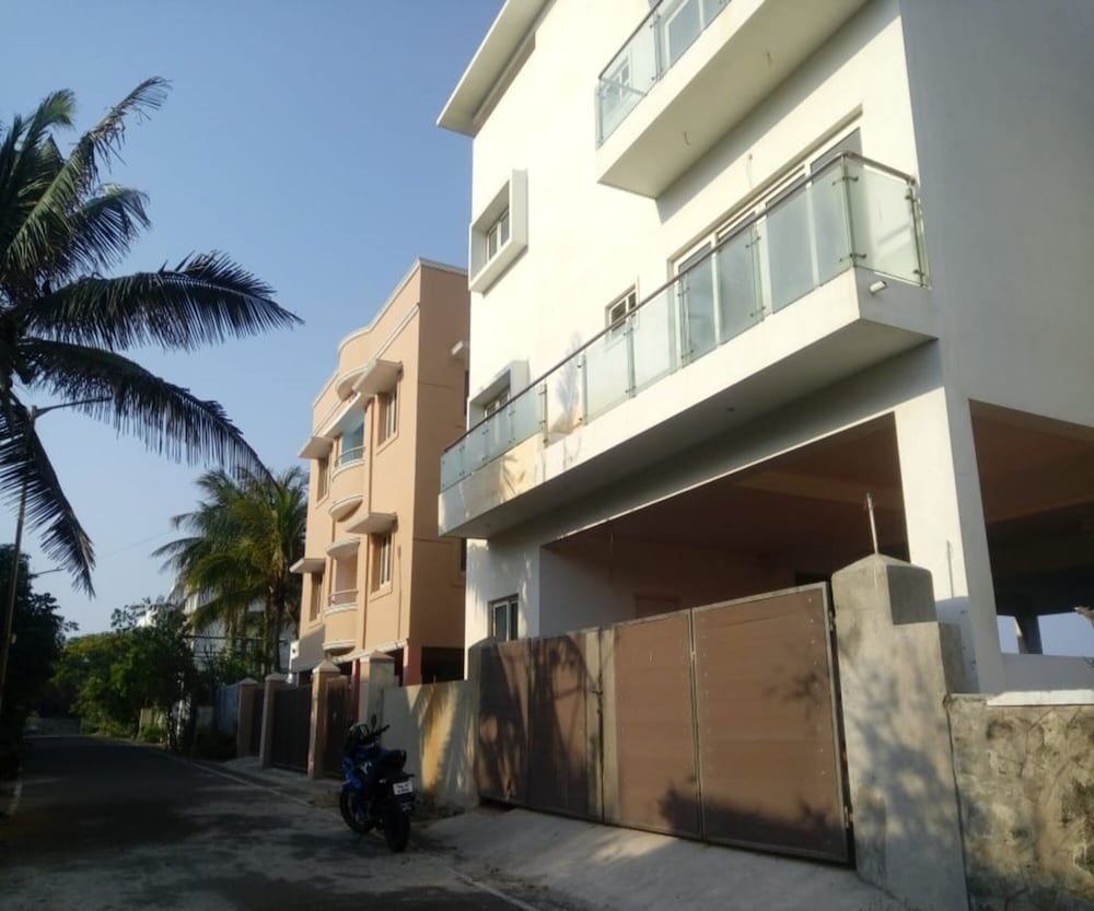 Maxiprime otels Uthandi -1 estrellas en Chennai