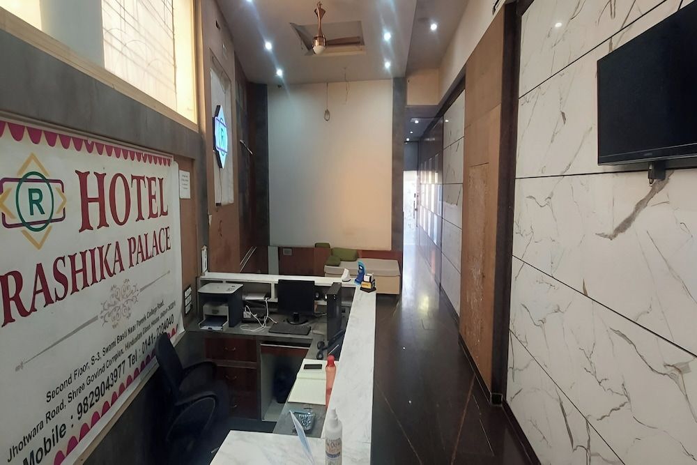 Hotel Rashika Palace 3