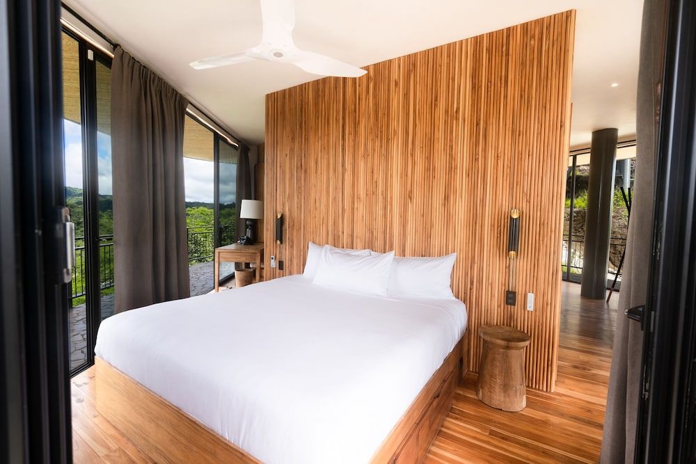 Suitree Experience Hotel 3