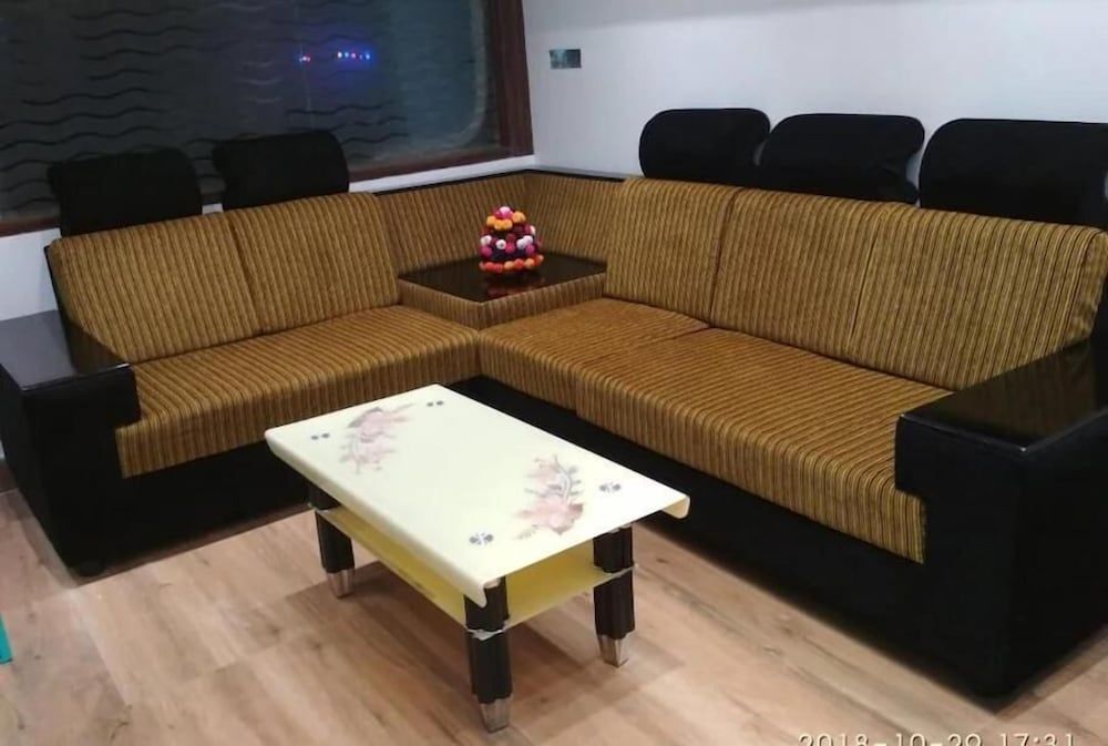 The Tamarind Tree Hotel and Restaurant 3