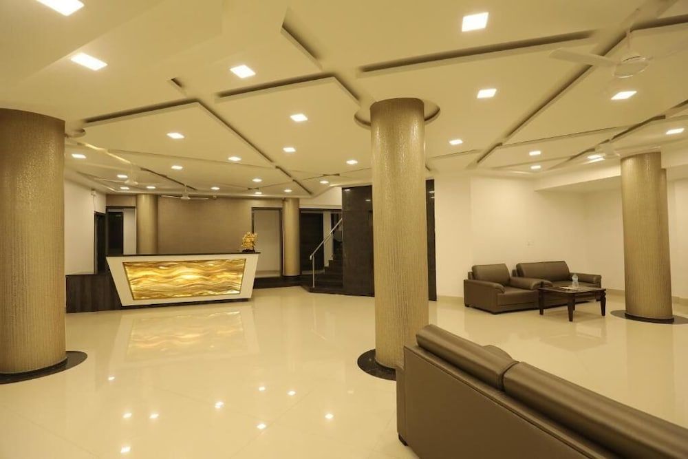 IMPERIAL GRANDE RESORT LONAVALA 2