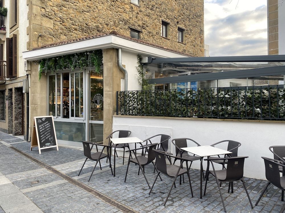 Zarautz Surf House -1 estrellas en Zarauz