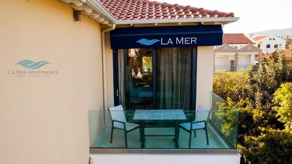 La Mer Apartments 2