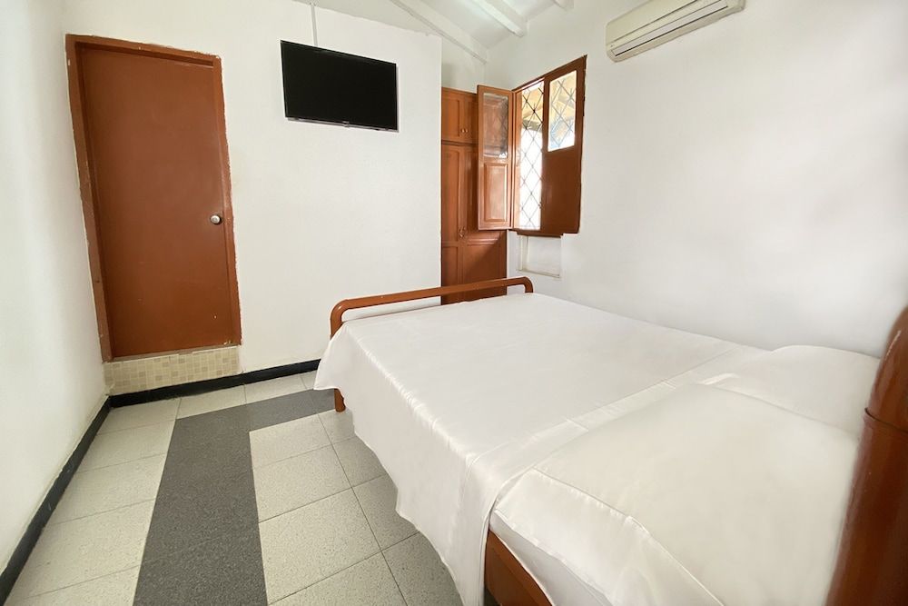 Ayenda Republicano Colonial No 2 3