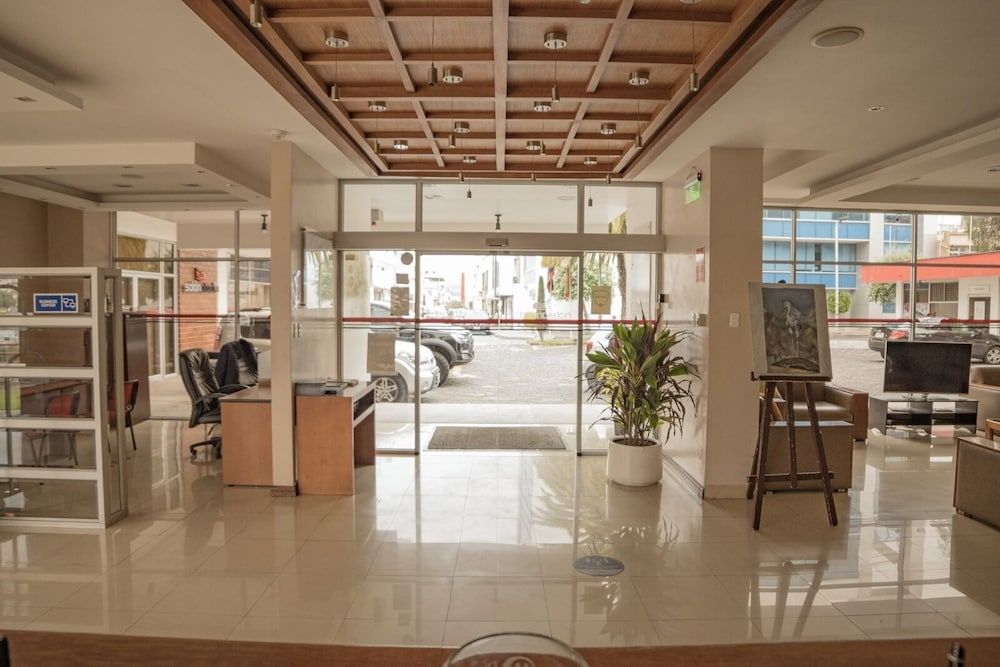 Hotel Ambato 3