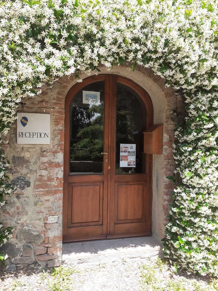 Castello Ginori Di Querceto 2