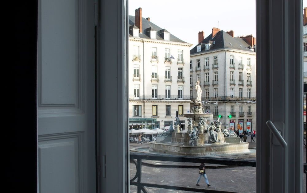 Appartements Place Royale - Maisons du Monde Hôtel & Suites 2