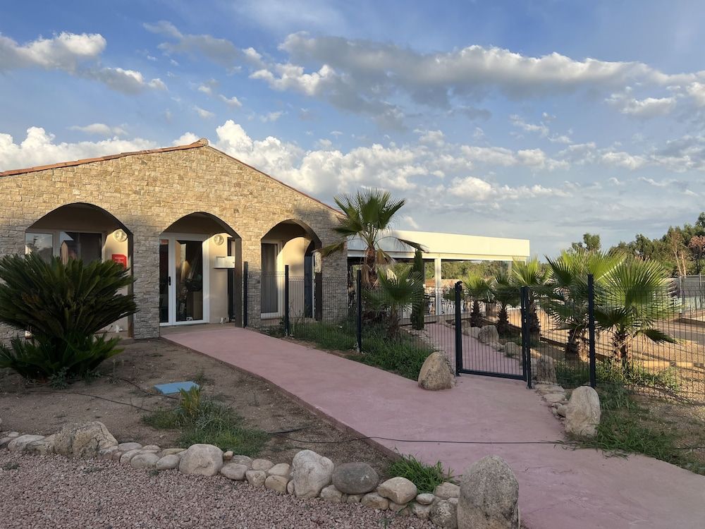 les hameaux de saint cyprien 2