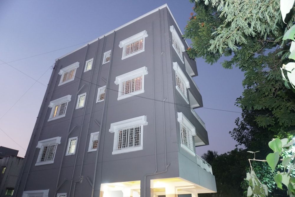 OYO 22963 White Castle Heritage -1 estrellas en Pune