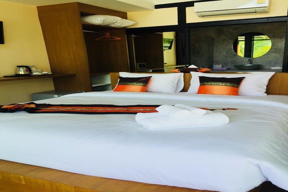 Mook Tamarind Resort 2