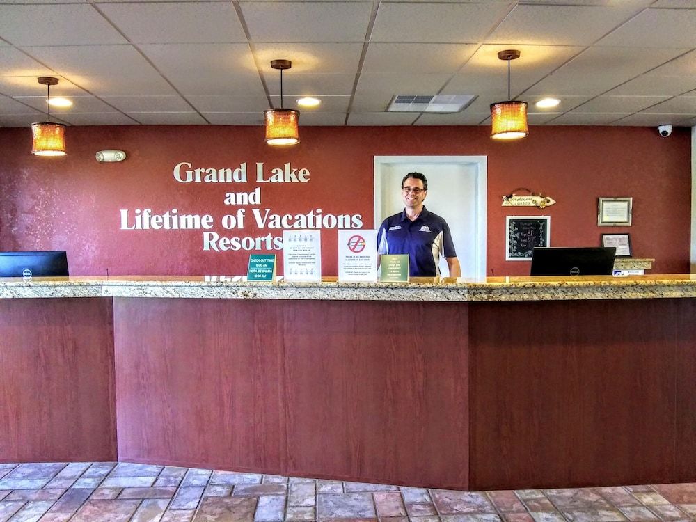 Grand Lake Resort 2
