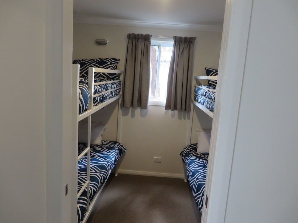 Yea Riverside Caravan Park 3