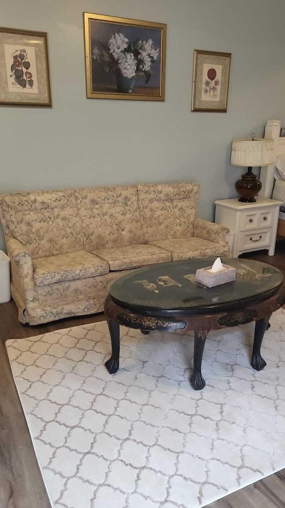 Digby Sailboat Suites 3