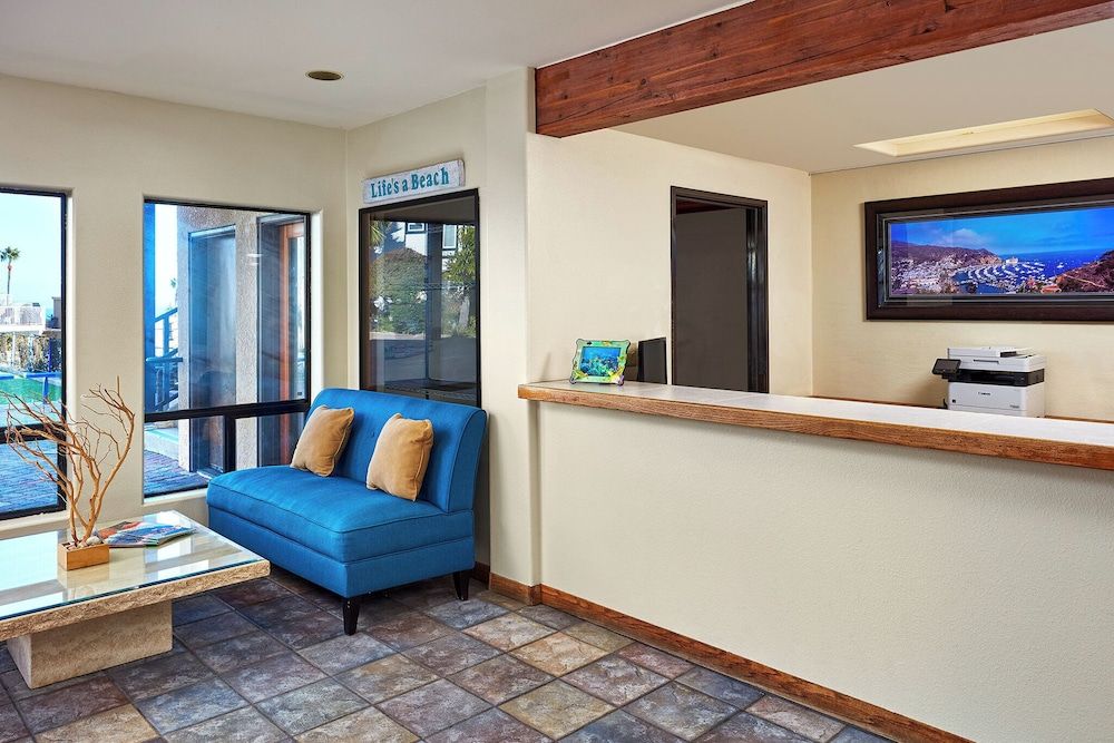 Seaport Village Inn Avalon 2