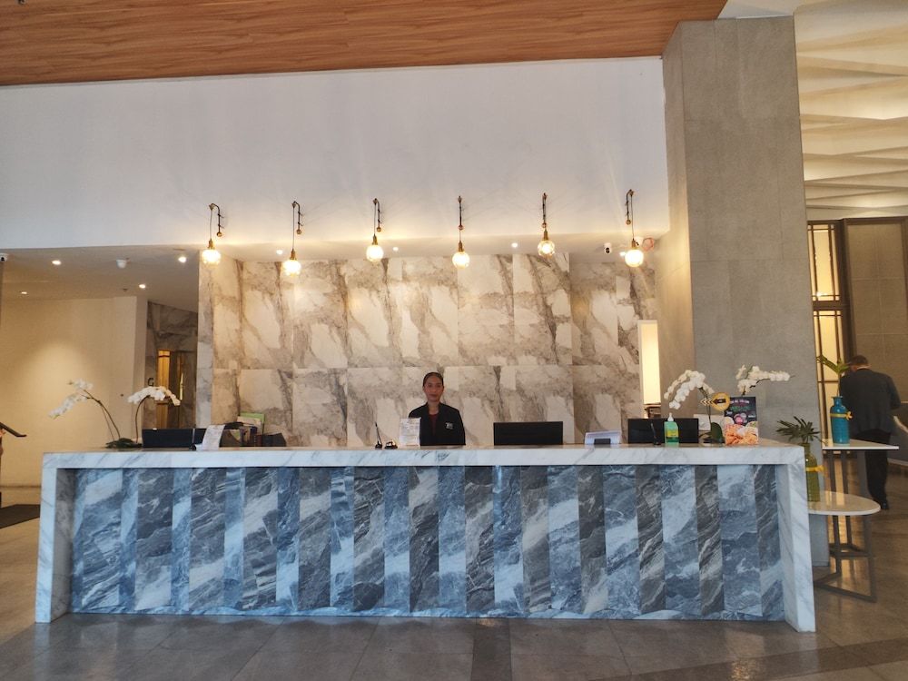 HOTEL GRANDE 2