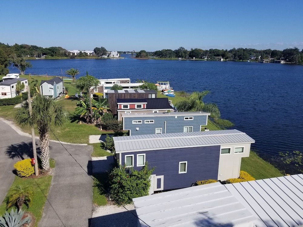 Orlando Lakefront Tiny House Community 1