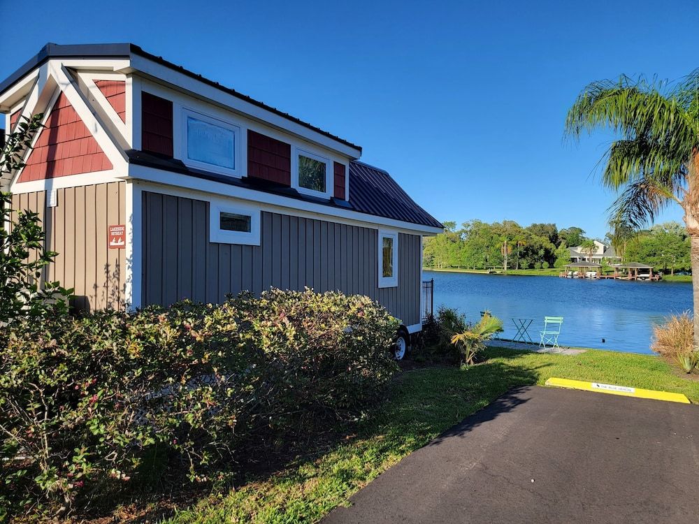 Orlando Lakefront Tiny House Community 2