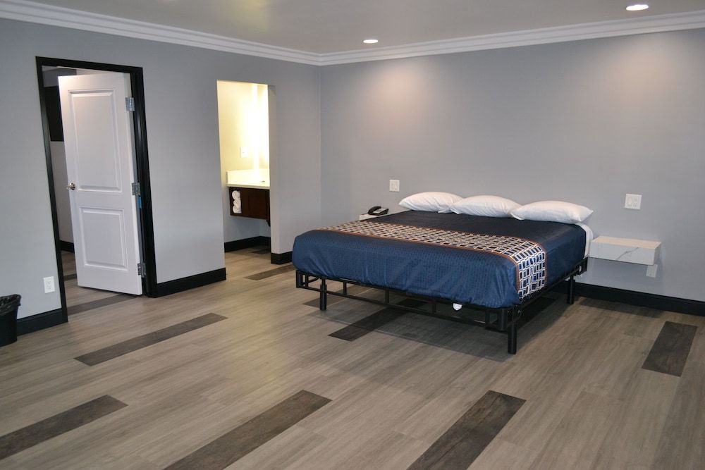 Bell Gardens Inn Los Angeles - Bell Gardens 3