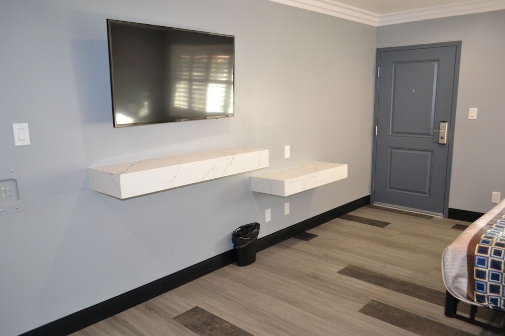 Bell Gardens Inn Los Angeles - Bell Gardens 2