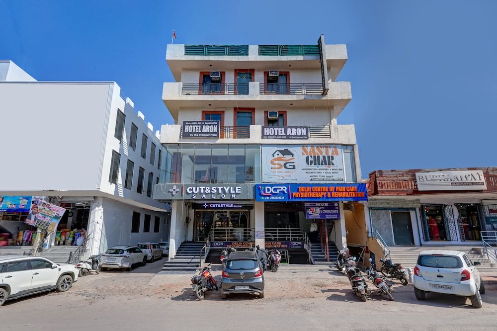 Mauryan Express Hotel @ Hauz Khas Fort -1 estrellas en New Delhi