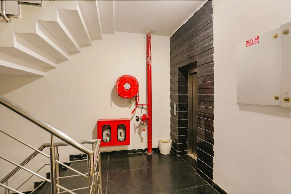 FabHotel Roseman 2