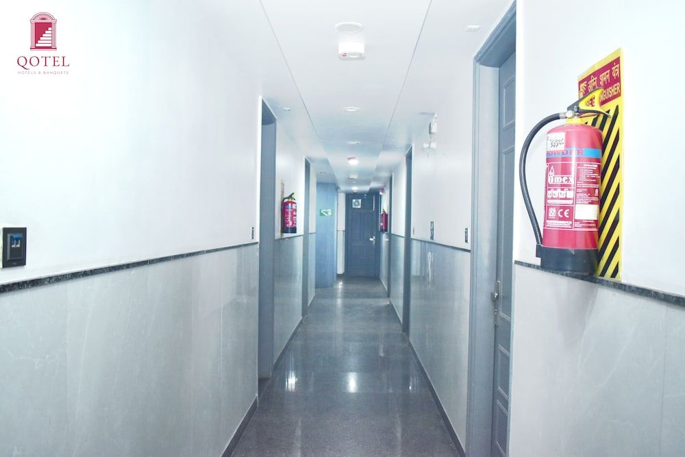 Qotel Hotel Rama Rohini Sector 24 3