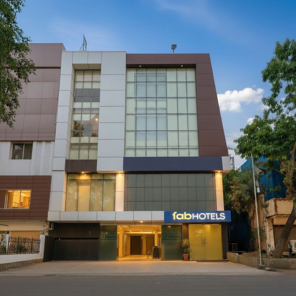 Fabhotel Grand Stay 3 estrellas en New Delhi