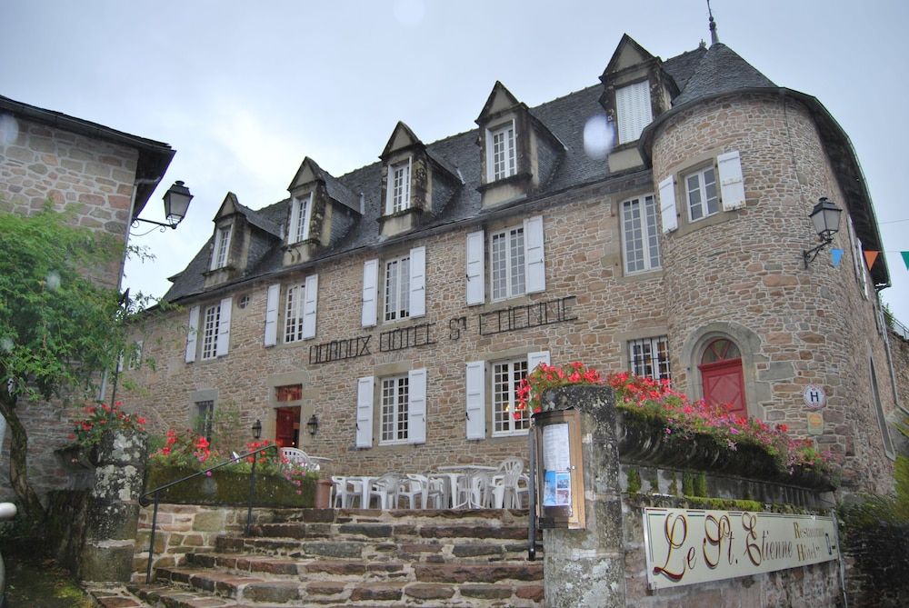 Le Saint Etienne 2 estrellas en Aubazines