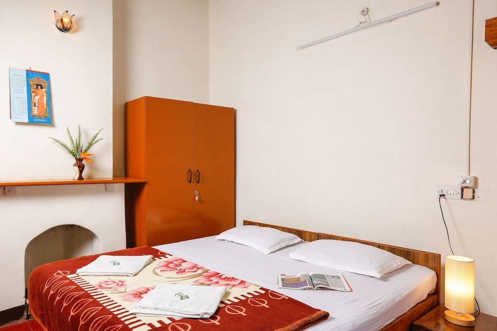 DEVASHOLA HOMESTAY 3