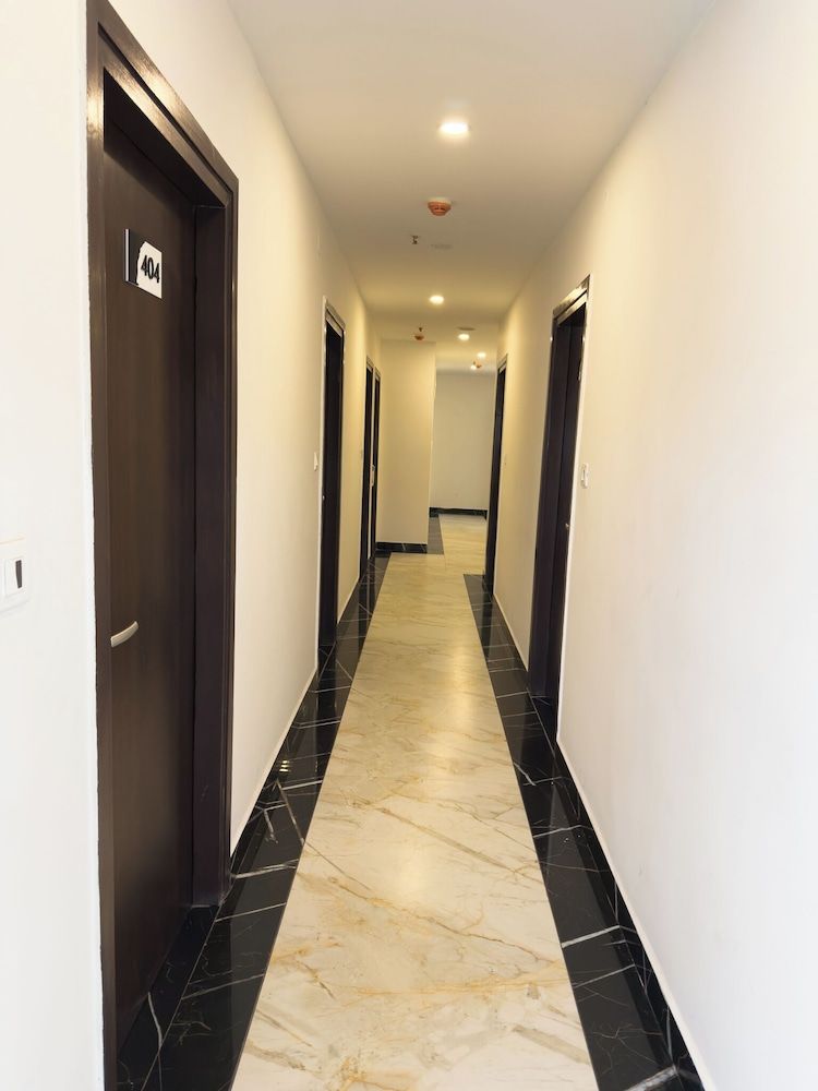 Hotel Landridge - Hitech City Hyderabad 3