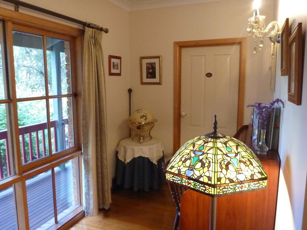 Mountain Lodge 3