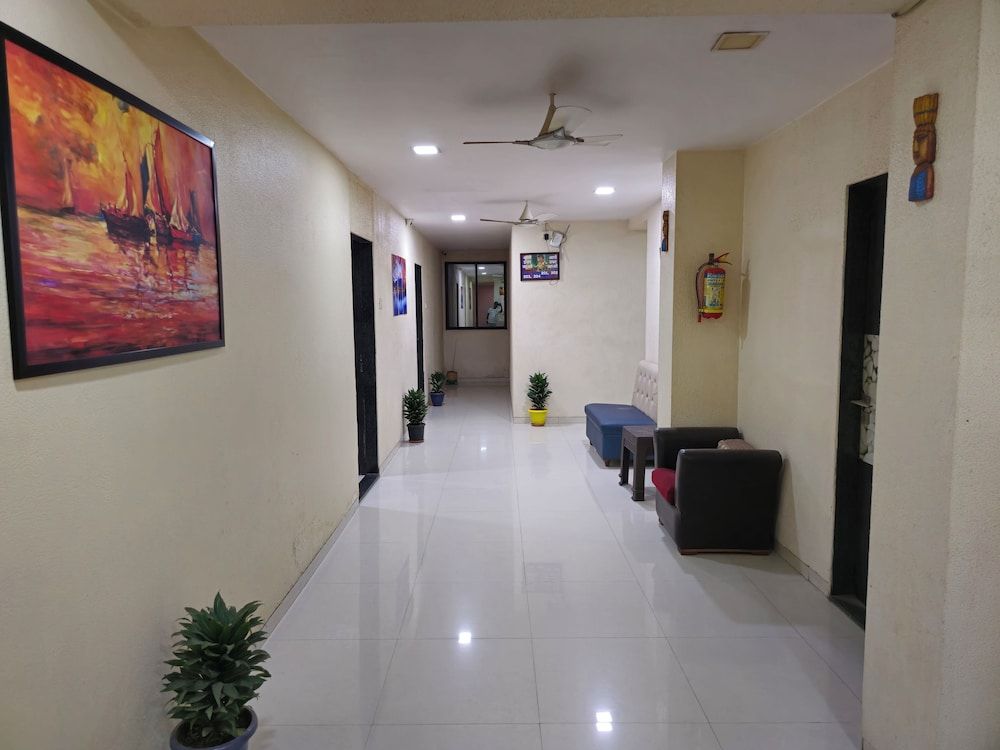 hotel mari aai residency 2