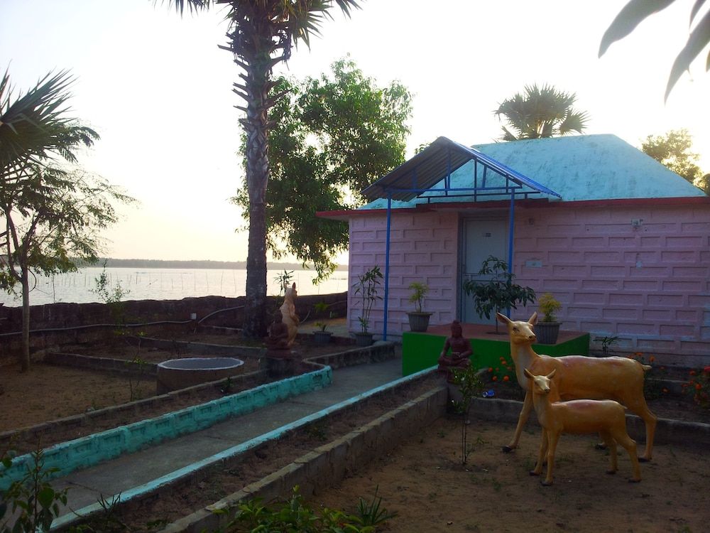 Daaven's Island Resort 3