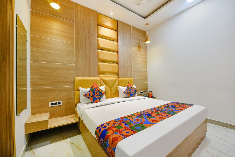 Fabhotel Prime The Posh