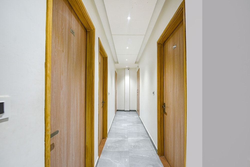 Fabhotel Prime The Posh 3