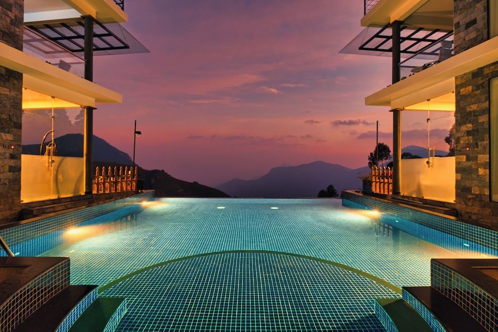 Chandys Drizzle Drops Munnar Top Station 1