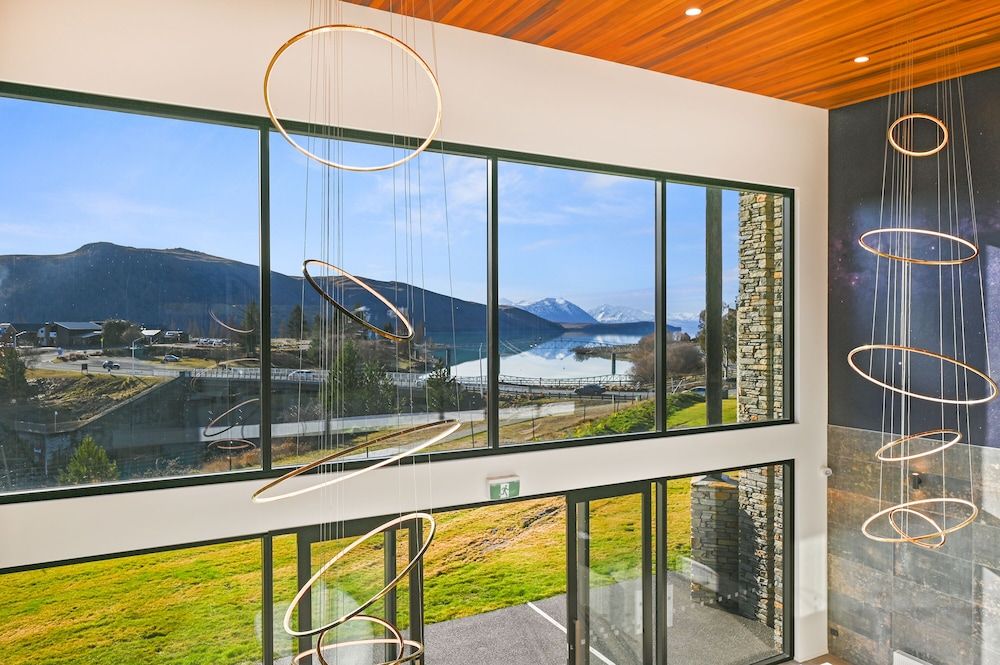 Grand Suites Lake Tekapo 2