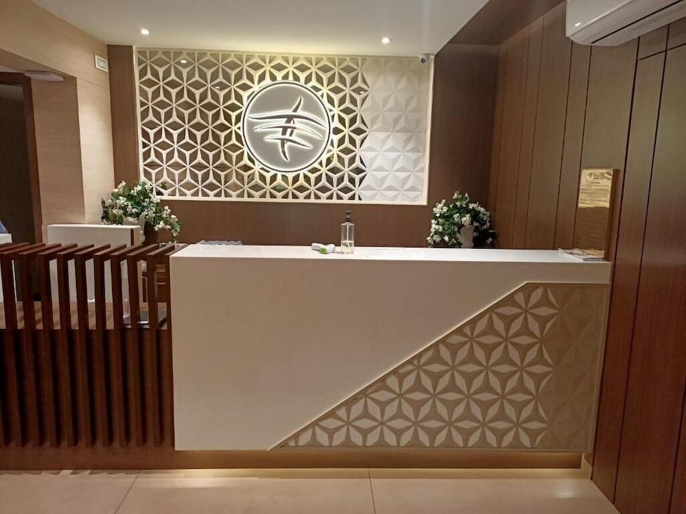 Rudra Shelter Business Hotel 3